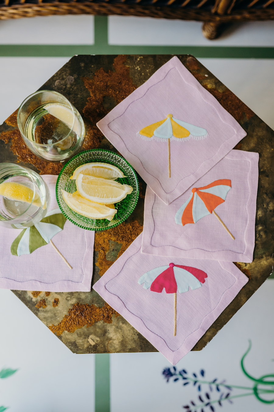 Sun Umbrella Cocktail Napkins Pink, Set of 4