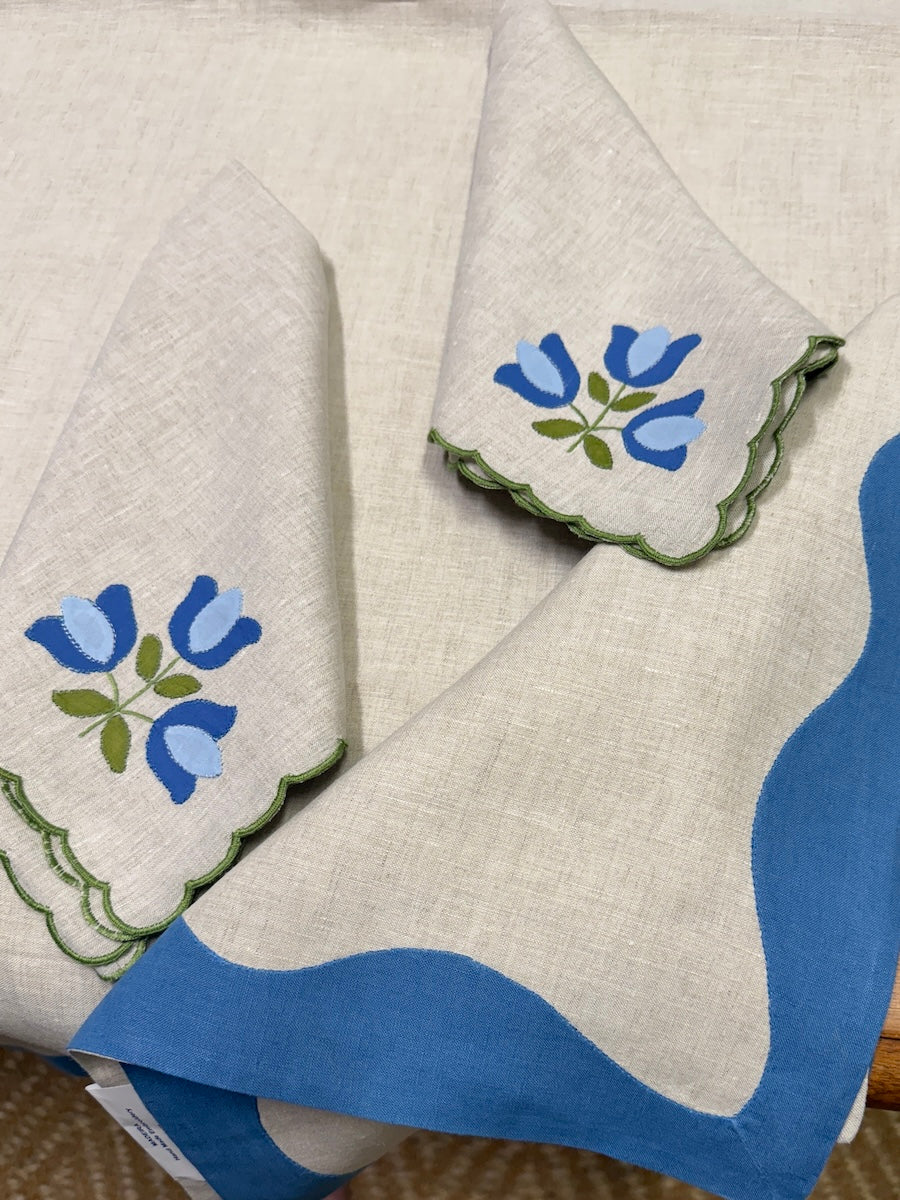 Tulip Trio Dinner Napkins, Set of 2