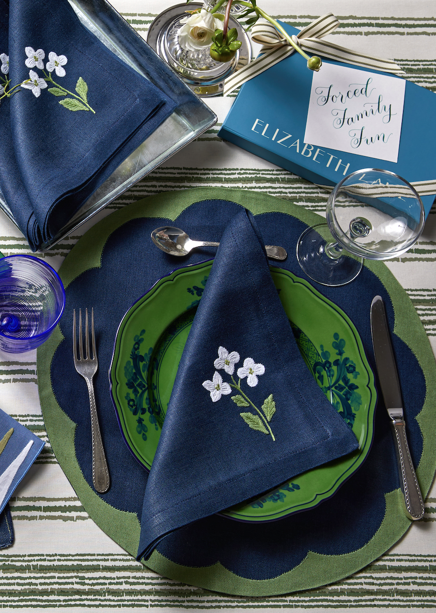 GMFK820○MARINER / マリネール スペイン最高峰 ダイニングテーブ Jasmine Dinner Napkins Navy, Set of 2 - Back in Stock – Elizabeth Lake